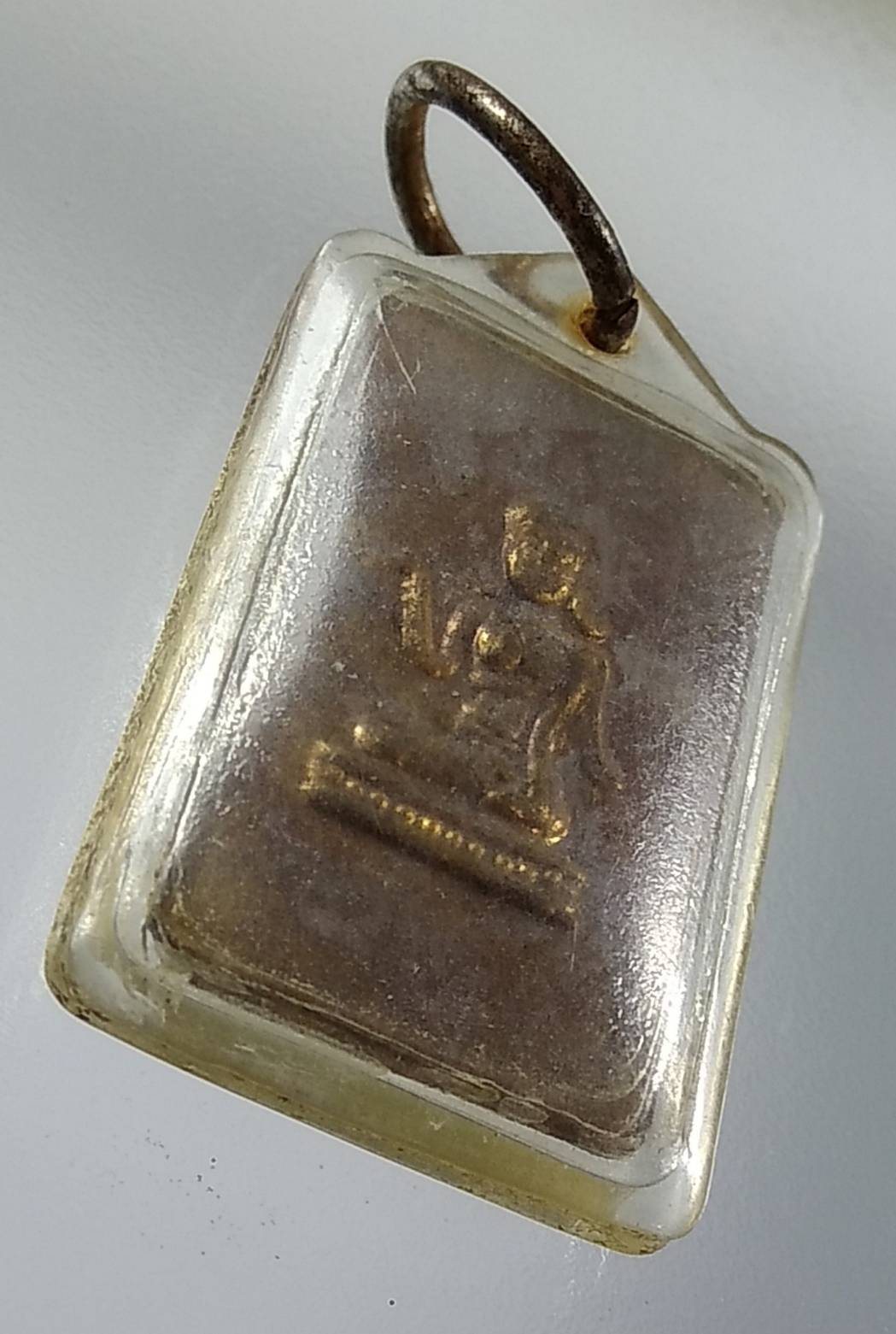 A1244 เหรียญสมเด็จคะแนนหูบายศรี หลังนางกวัก ไม่ทราบที่ครับ