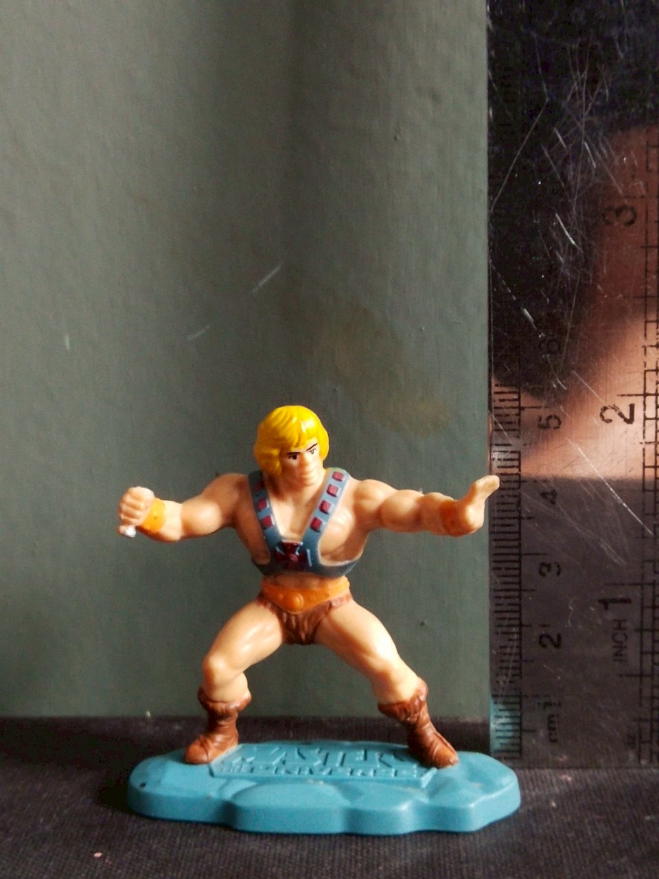 มีหลายภาพ ฟิกเกอร์ขนาดประมาณ 5 ซม. ฮีแมน **อาวุธหัก ของมีตามภาพ he-man