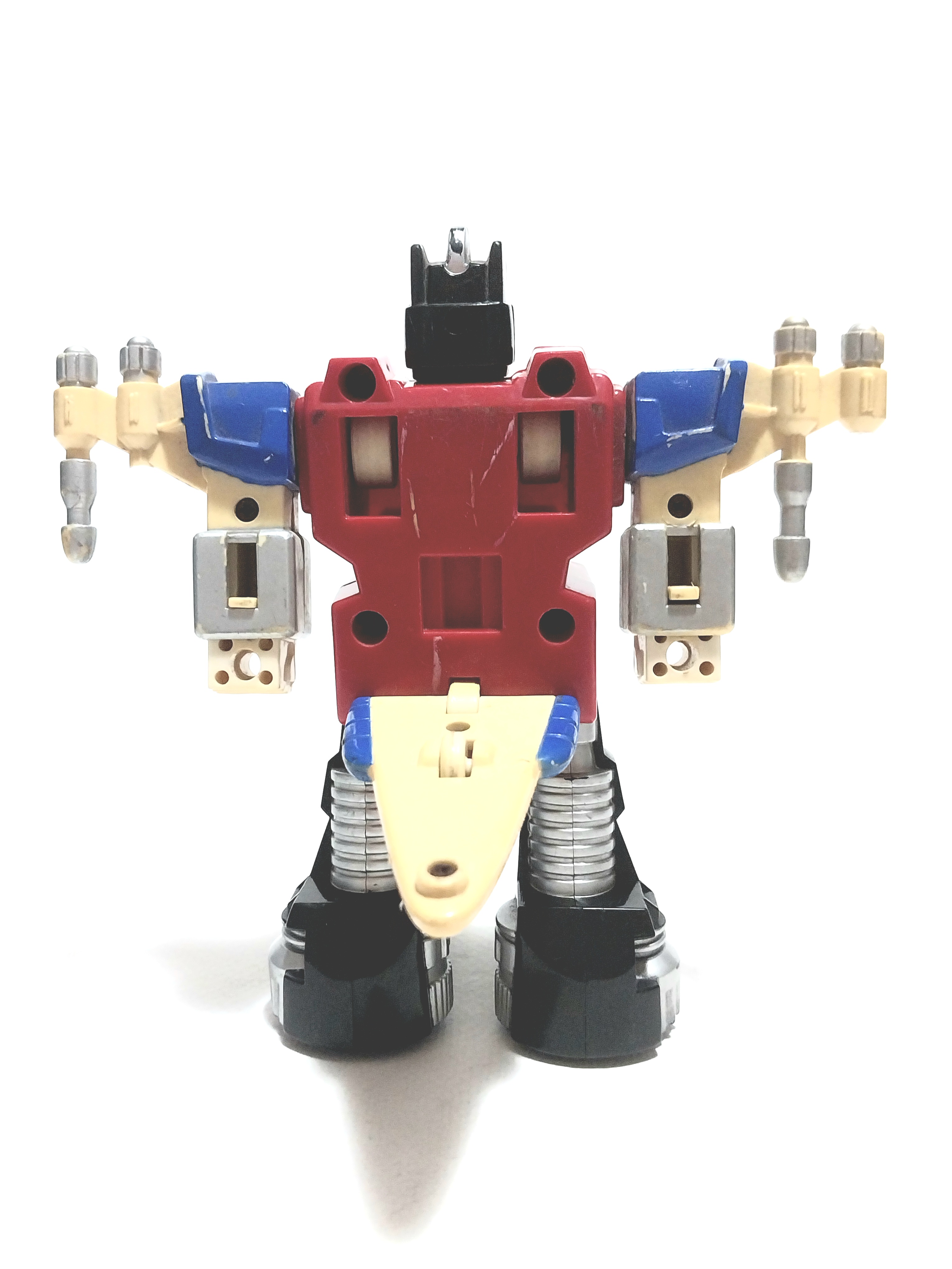 มีหลายภาพ, หุ่นทรานฟอร์เมอร์รุ่นเก่าไม่มีตัวปั๊ม