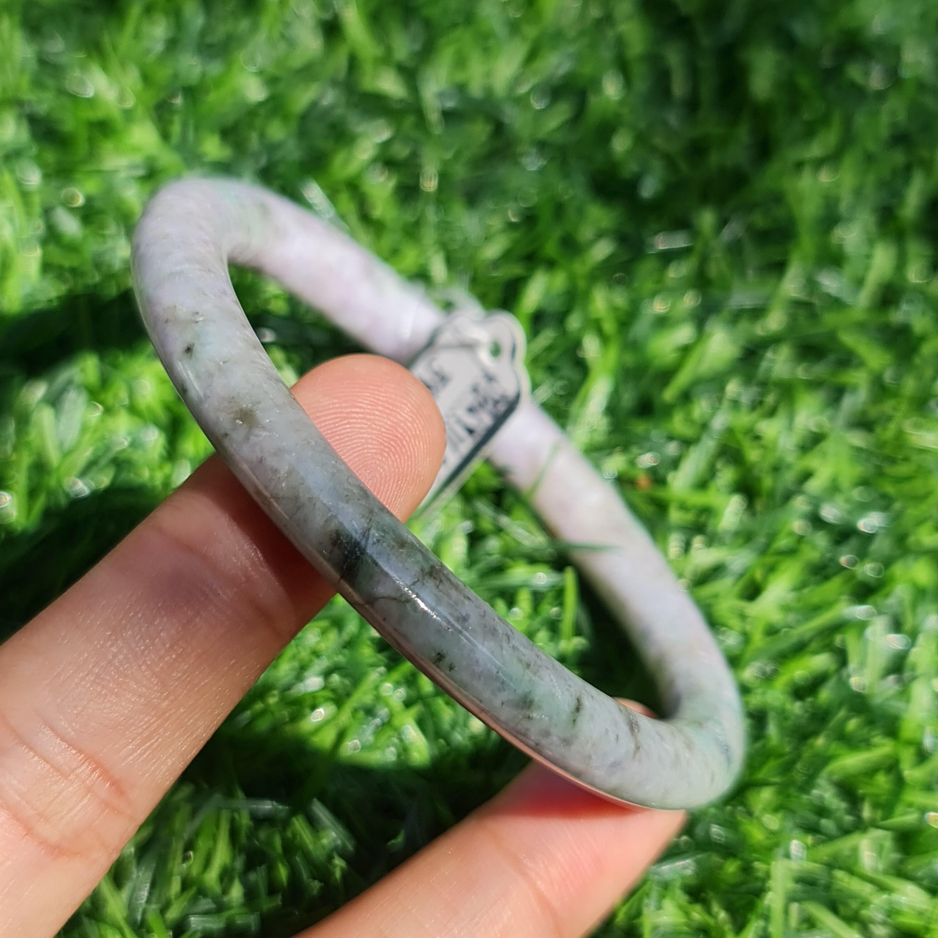 JB6711100 หยก พม่า แท้ Jade กำไลหยก 58.2 มม. (Jadeite bracelet) พม่า (Myanmar)