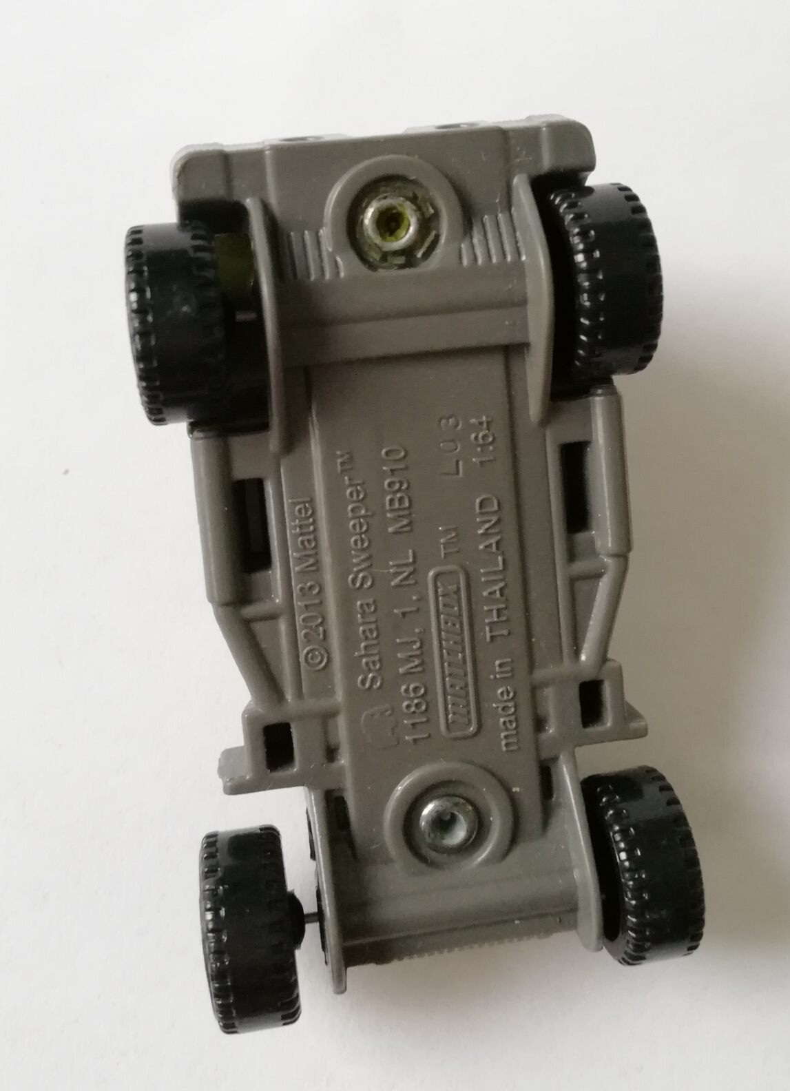 Cast car from Matchbox, 2013 Mattel "Sahara Sweeper" 1186MJ, 1, NL, MB910, Made in Thailand 1:64 โมเดลรถเหล็ก จากแม็ทช์บ๊อก รุ่น "Sahara Sweeper" ผลิตในประเทศไทย