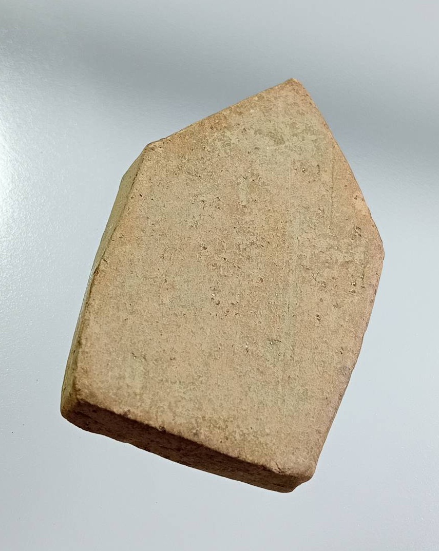 ผ3190 ขุนแผนอุ้มไก่ ประทับพลายกุมาร เนื้อดิน