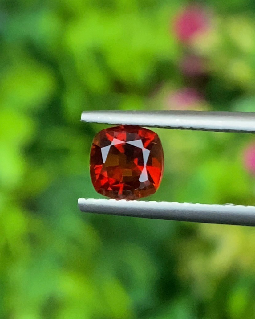 พลอย ซิทริน Citrine 0.80 กะรัต (Cts.) พลอยแท้ อัญมณีมงคลประจําวันเกิด เครื่องประดับพลอย
