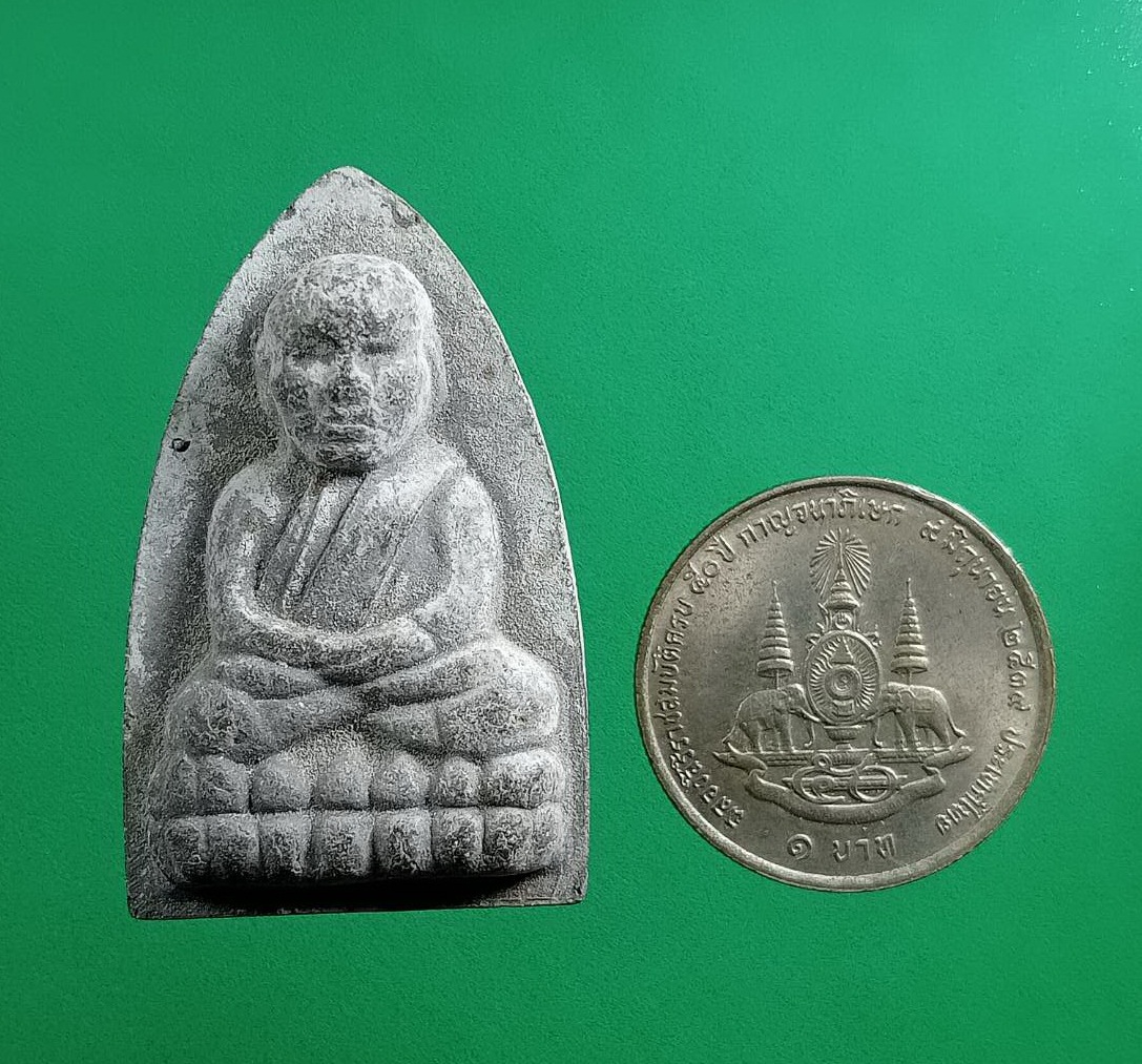 ผ2922 พระผง หลวงปู่ทวด วัดช้างให้ ช่วยใต้ สมเด็จพระสังฆราชฯ วัดบวรนิเวศวิหาร กรุงเทพฯ มูลนิธิรักษ์แผ่นดินไทย