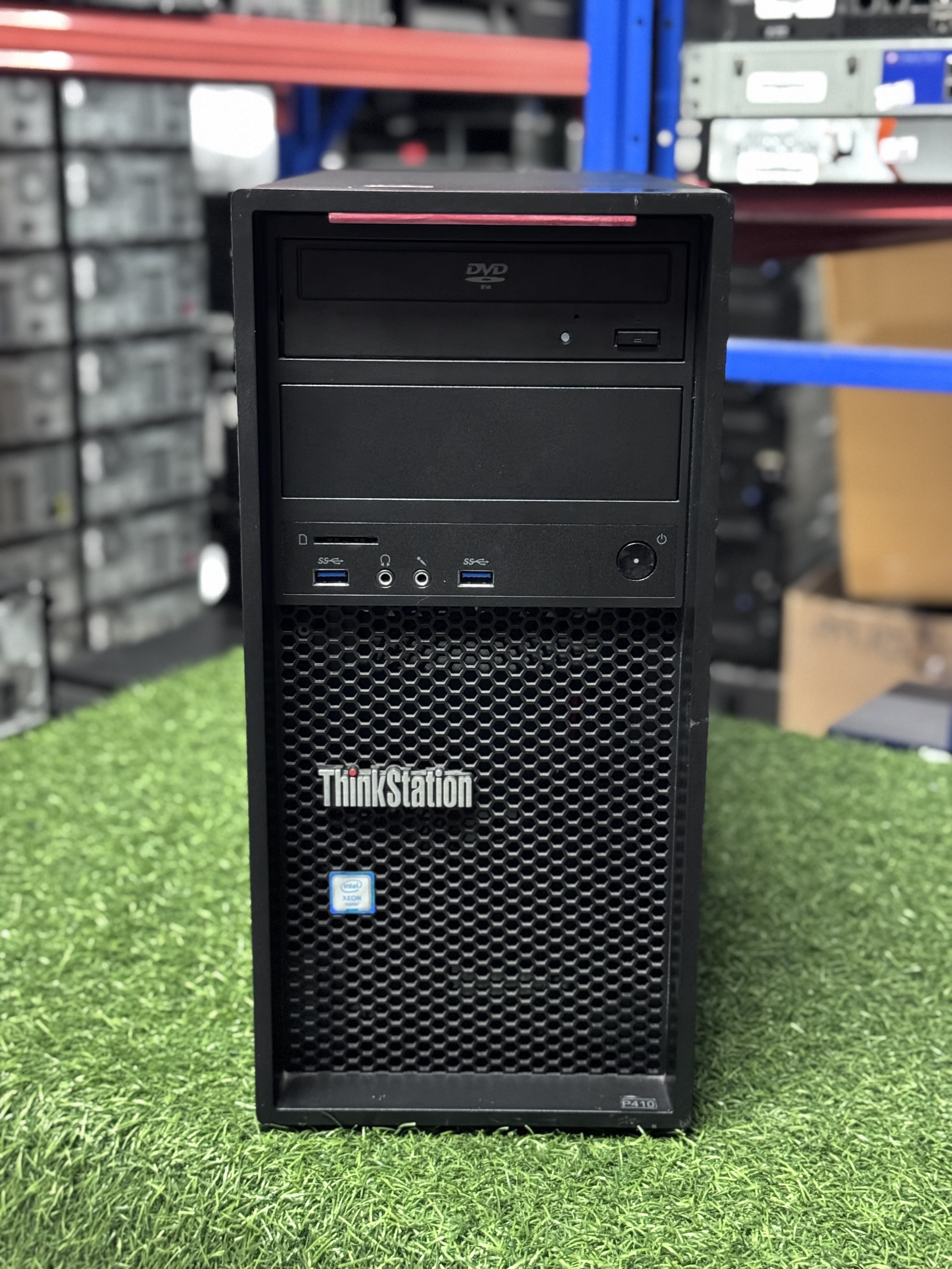 PC Workstation Lenovo ThinkStation P410 MT Xeon E5-2660v4 Ram 32GB SSD 256GB Quadro P400 2GB GDDR5