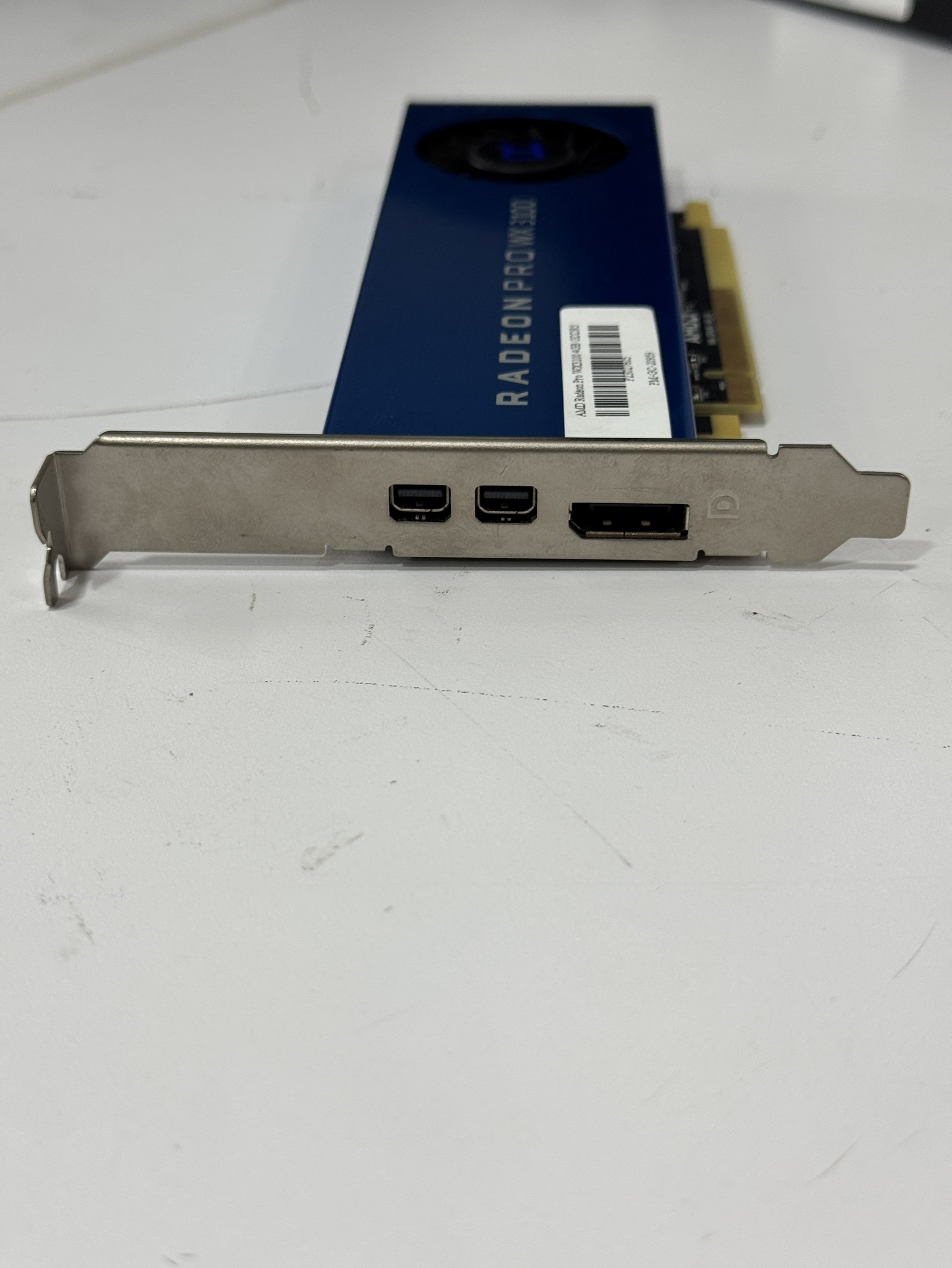 Graphic Card AMD Radeon Pro WX3100 4GB GDDR5 กราฟิกการ์ดมือสองสภาพดี