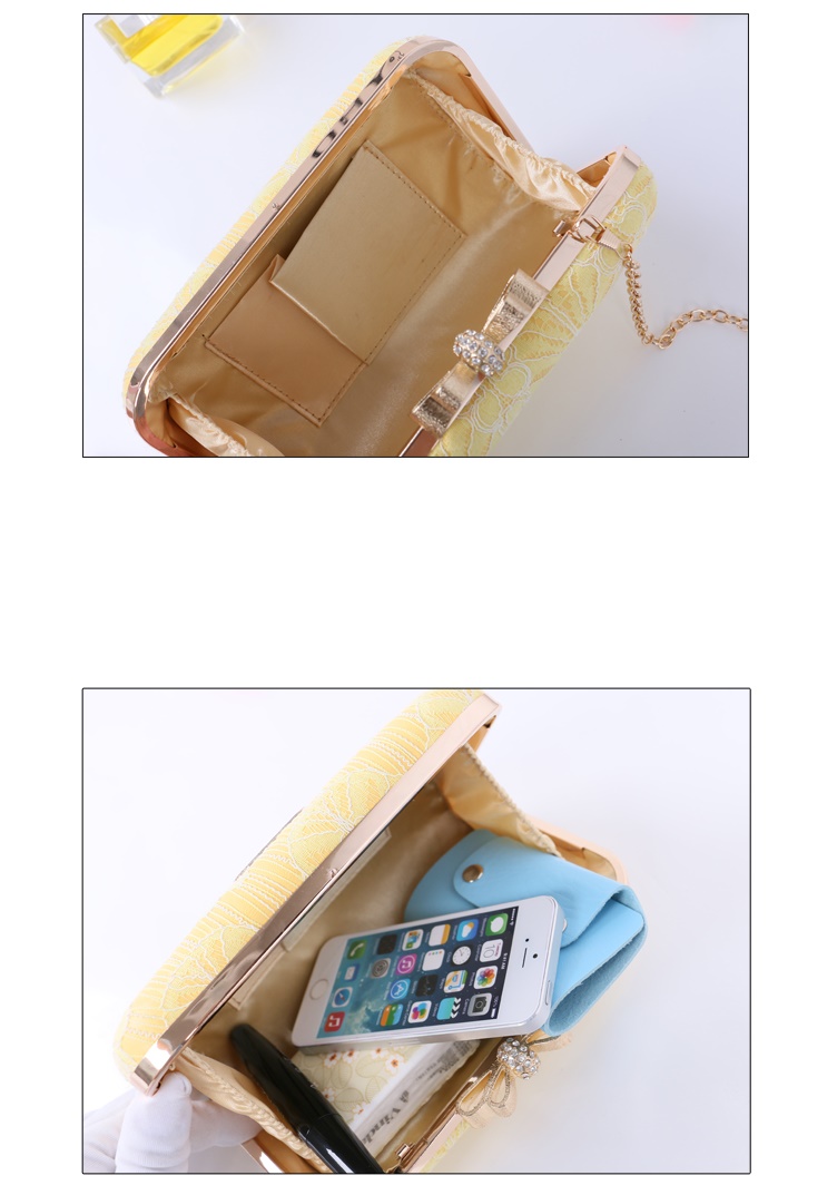 Evening Clutch กระเป๋าออกงาน Emido ทรงสี่เหลี่ยม แบบลูกไม้เรียบหรู สีขาว จุกเปิดเก๋ๆรูปโบว์มีเพชร มาพร้อมสายสะพายยาว