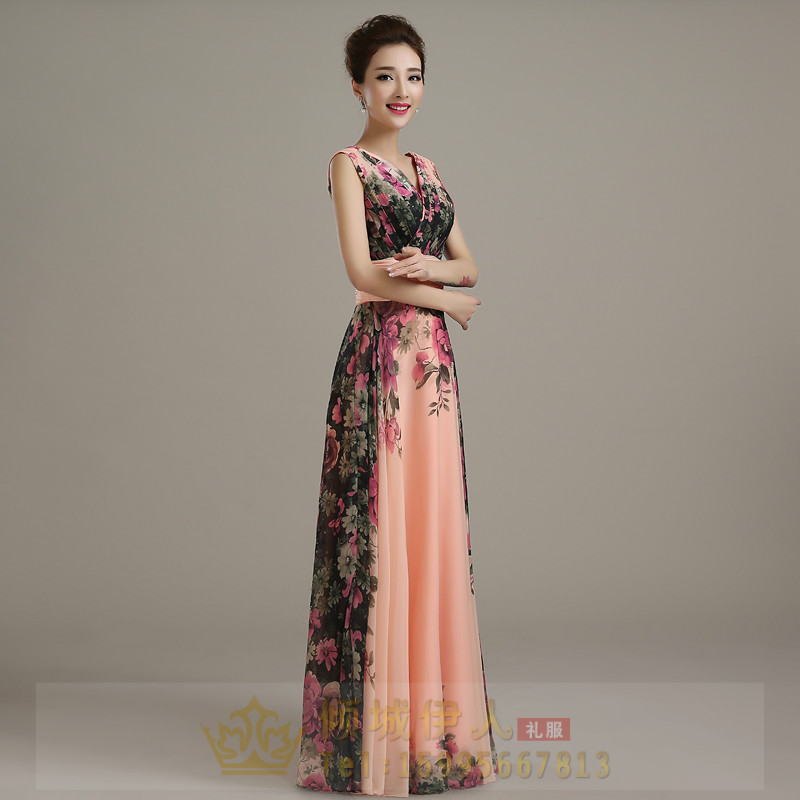 Pre-order ชุดราตรียาว แขนกุด พิมล์ลายดอกไม้ จับจีบ ผ้าคาดเอว เชือกผูกหลัง สีตามภาพ