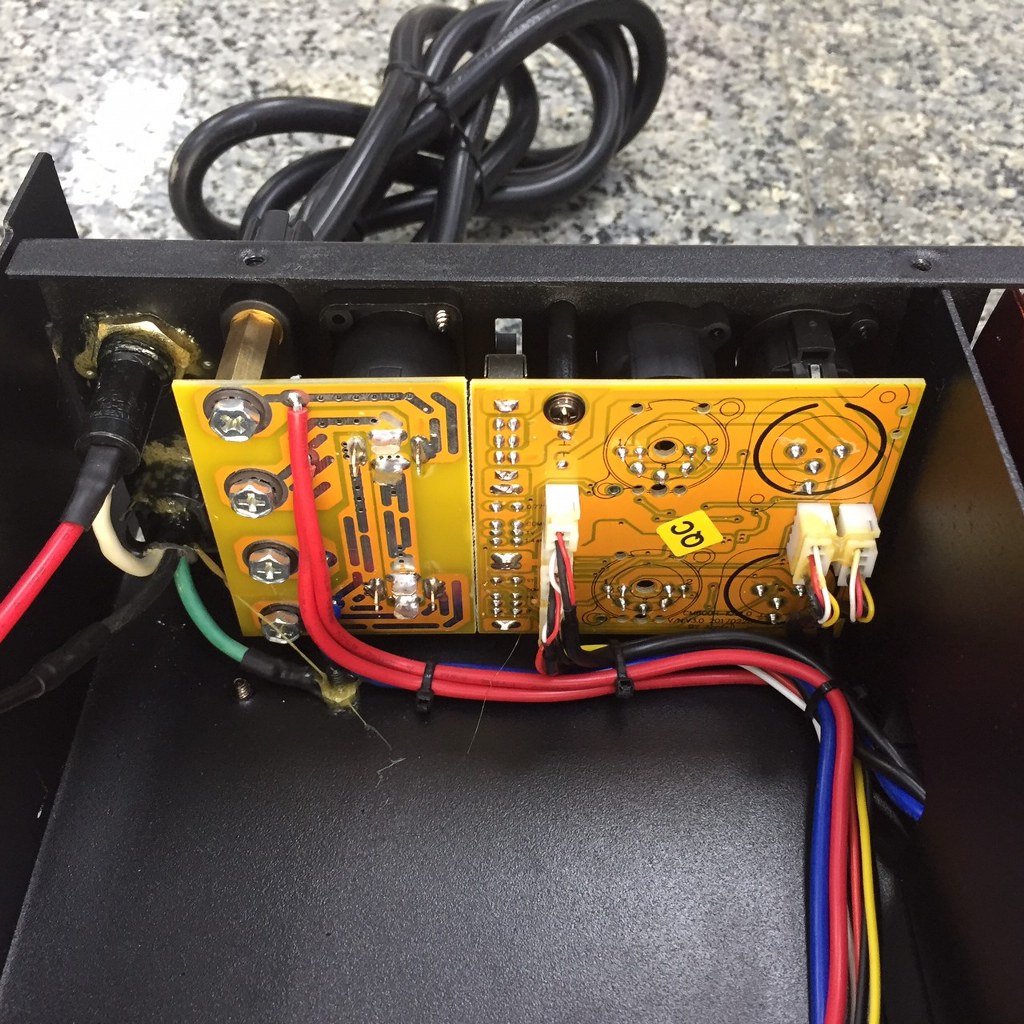 NTS R4000 poweramp