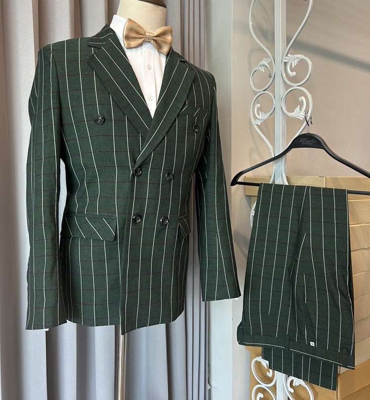 เช่า ชุดสูทชาย สีเขียว ลายทาง เซต 3 ชิ้น