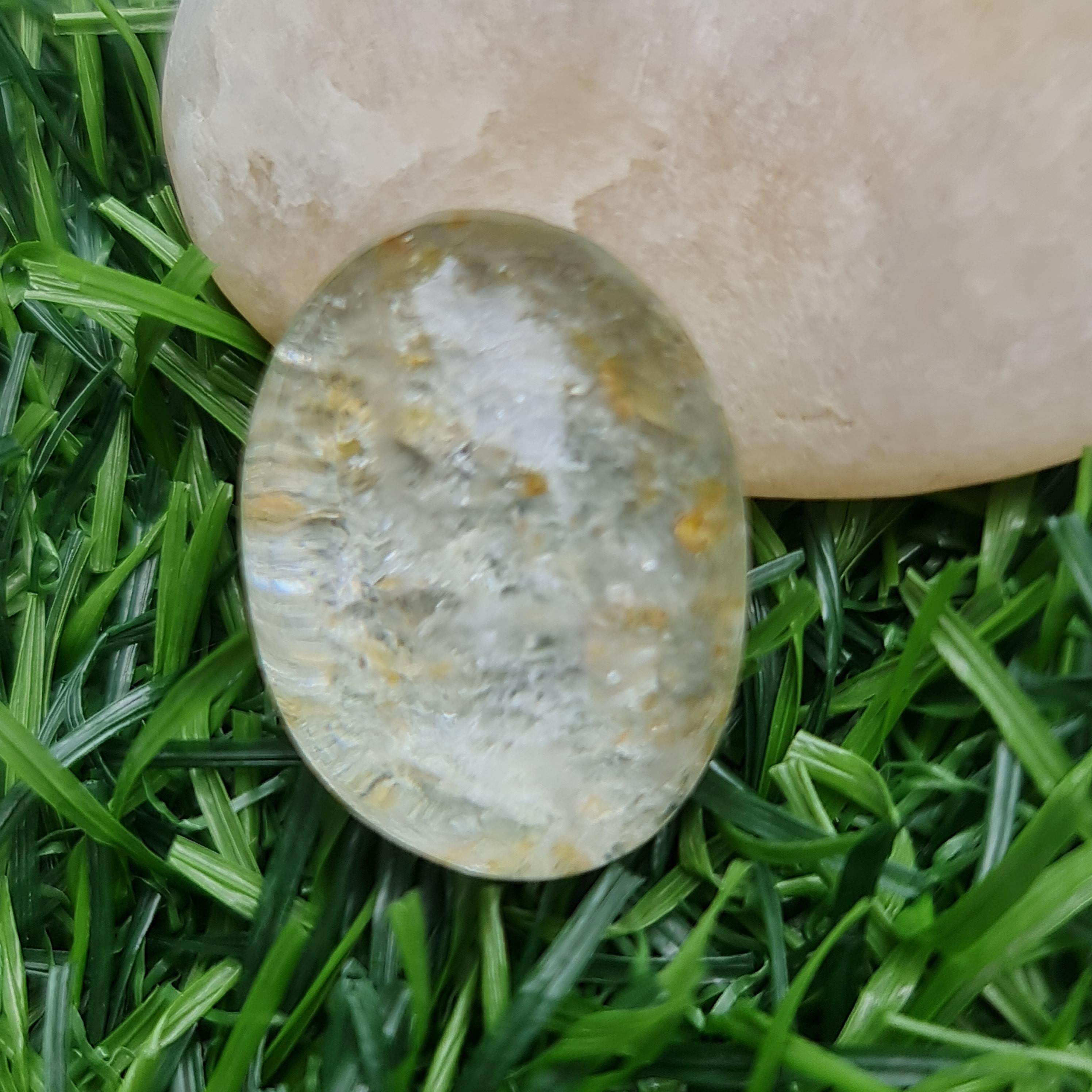 โป่งข่าม ควอตซ์ Rutilated Quartz 29.68 กะรัต Cts. พลอยแท้ อัญมณีมงคลประจําวันเกิด เครื่องประดับพลอย