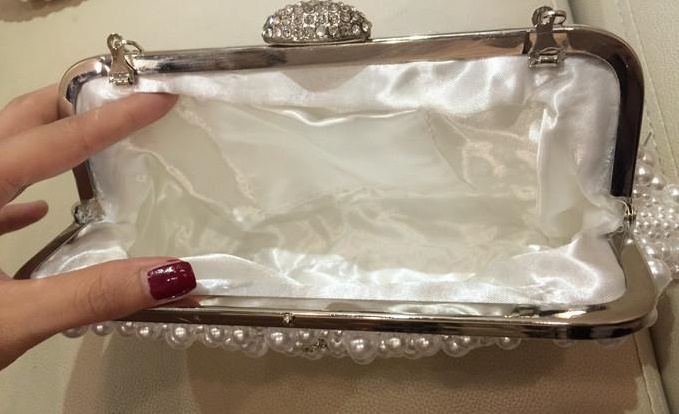 พร้อมส่ง Evening Clutch กระเป๋าออกงาน แต่งมุกทั้งใบ&คริสตัลหรู มาพร้อมสายสะพายสั้น/ยาว