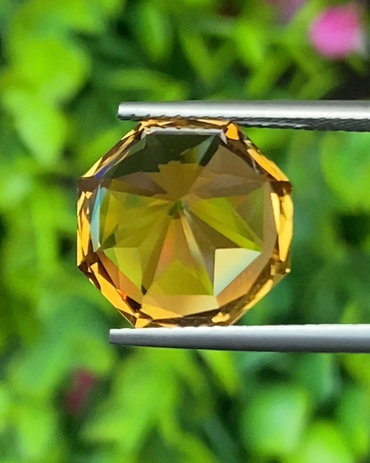 พลอย ซิทริน Citrine 9.43 กะรัต (Cts.) พลอยแท้ อัญมณีมงคลประจําวันเกิด เครื่องประดับพลอย