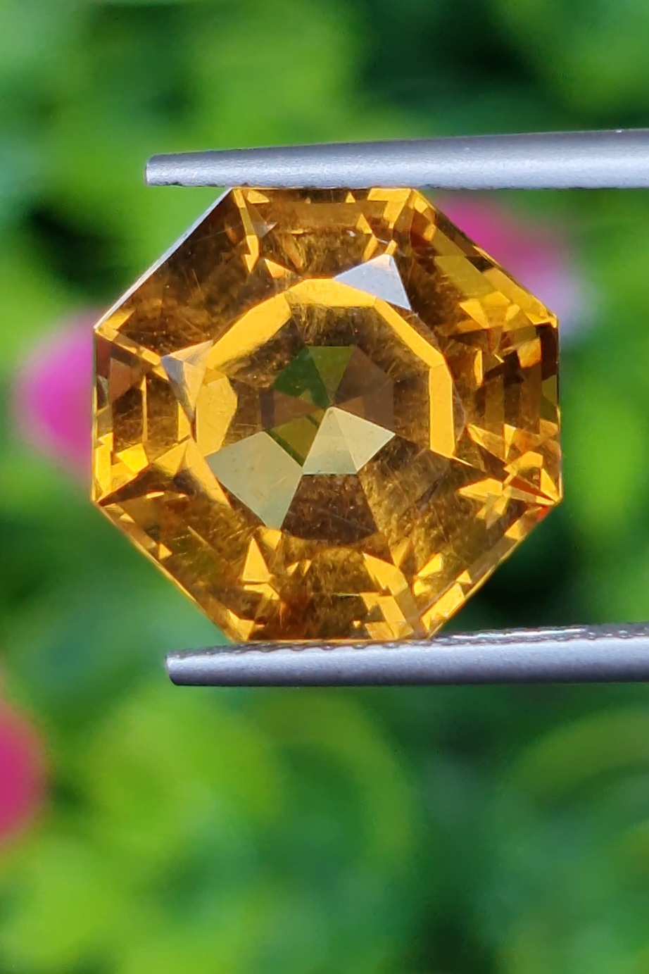 พลอย ซิทริน Citrine 7.82 กะรัต (Cts.) พลอยแท้ อัญมณีมงคลประจําวันเกิด เครื่องประดับพลอย