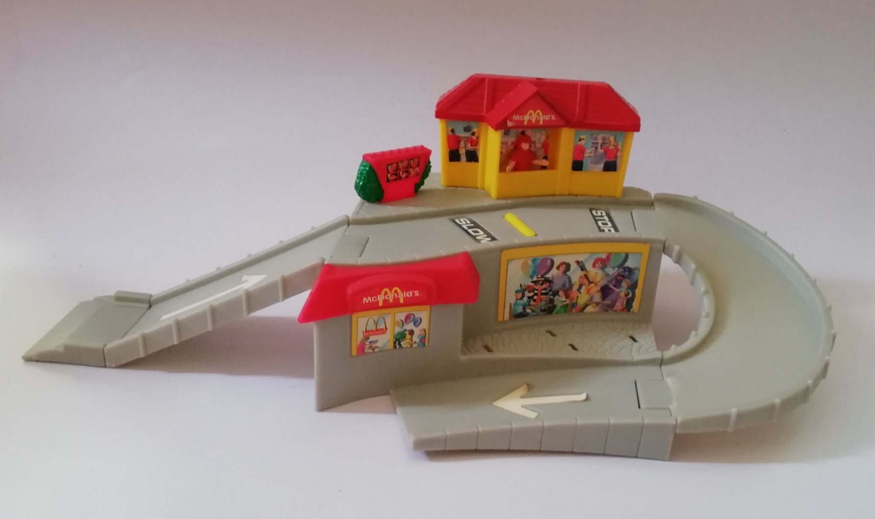 ของสะสม Mac Donal, Drive Through Station ใช้เล่นกับรถเหล็ก ขนาดประมาณ 1:64 ได้