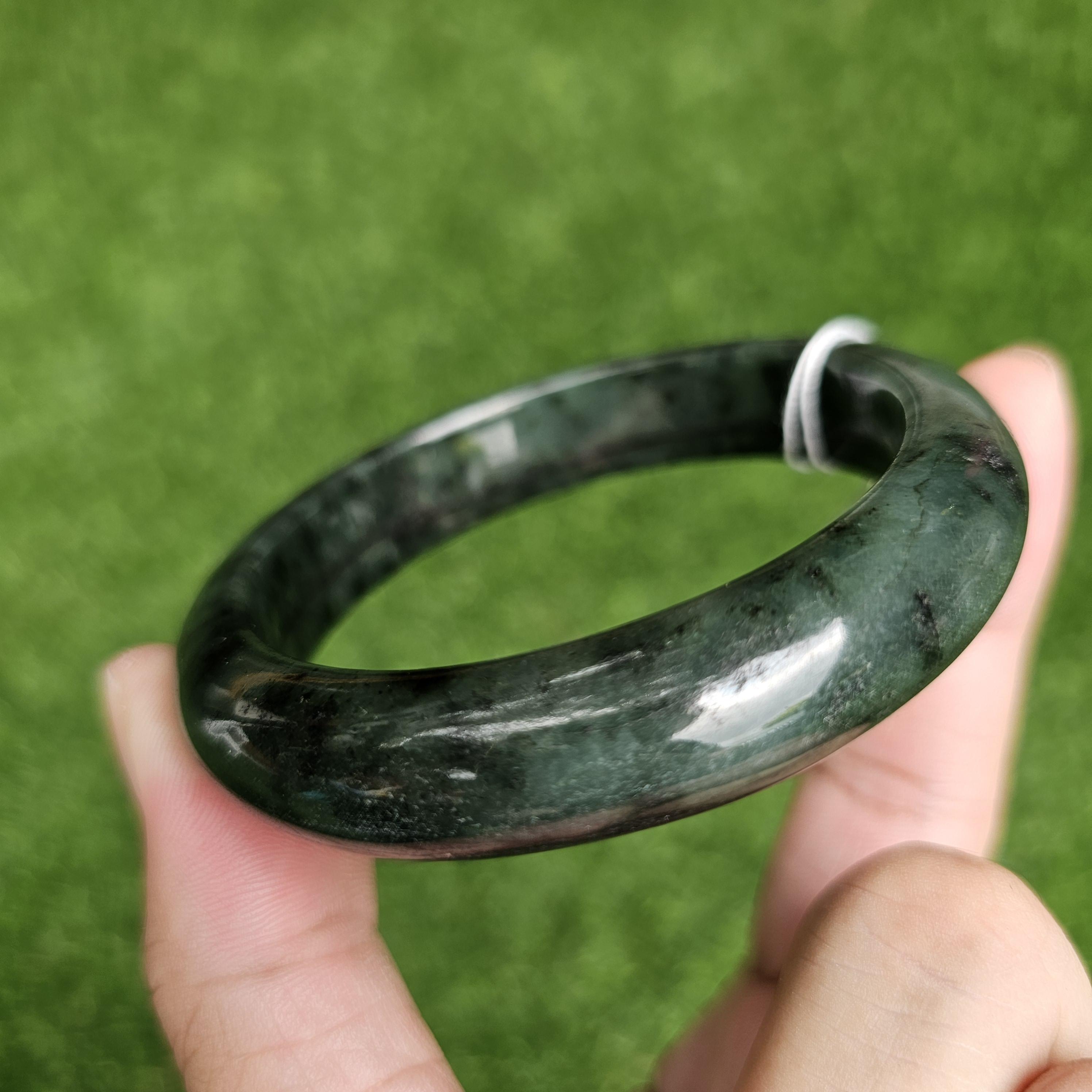 JB6804065 หยก พม่า แท้ Jade กำไลหยก 62.3 มม. (Jadeite bracelet) พม่า (Myanmar)