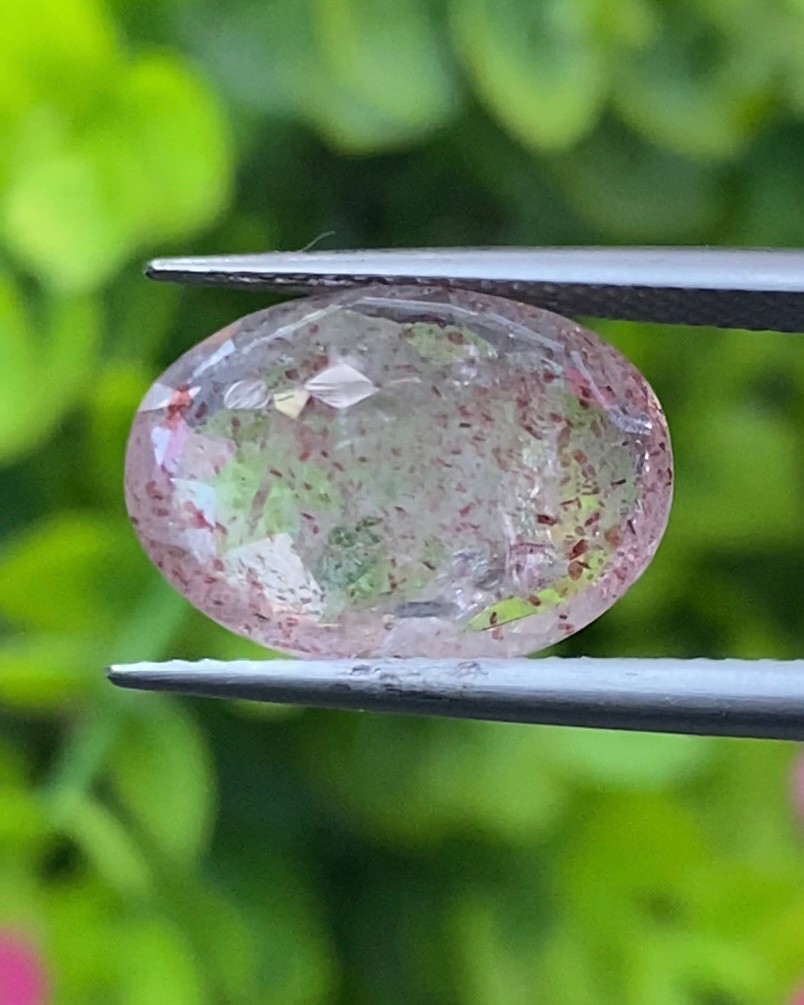 พลอย สตอเบอรี่ ควอตซ์ Strawberry Quartz 5.29 กะรัต (Cts.) พลอยแท้ อัญมณีมงคลประจําวันเกิด เครื่องประดับพลอย