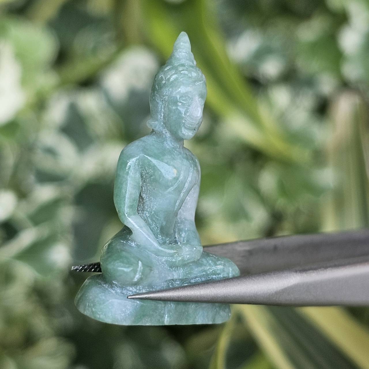 หยก แกะสลัก รูป พระ (Burmese jadeite) 22.76 กะรัต (cts.) หยก พม่า แท้