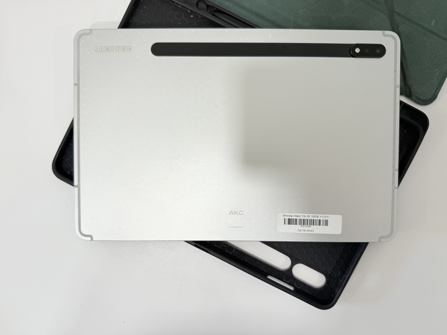 Samsung Galaxy Tab S8 128GB + ปากกา ** หลังเครื่องมีรอยเคส