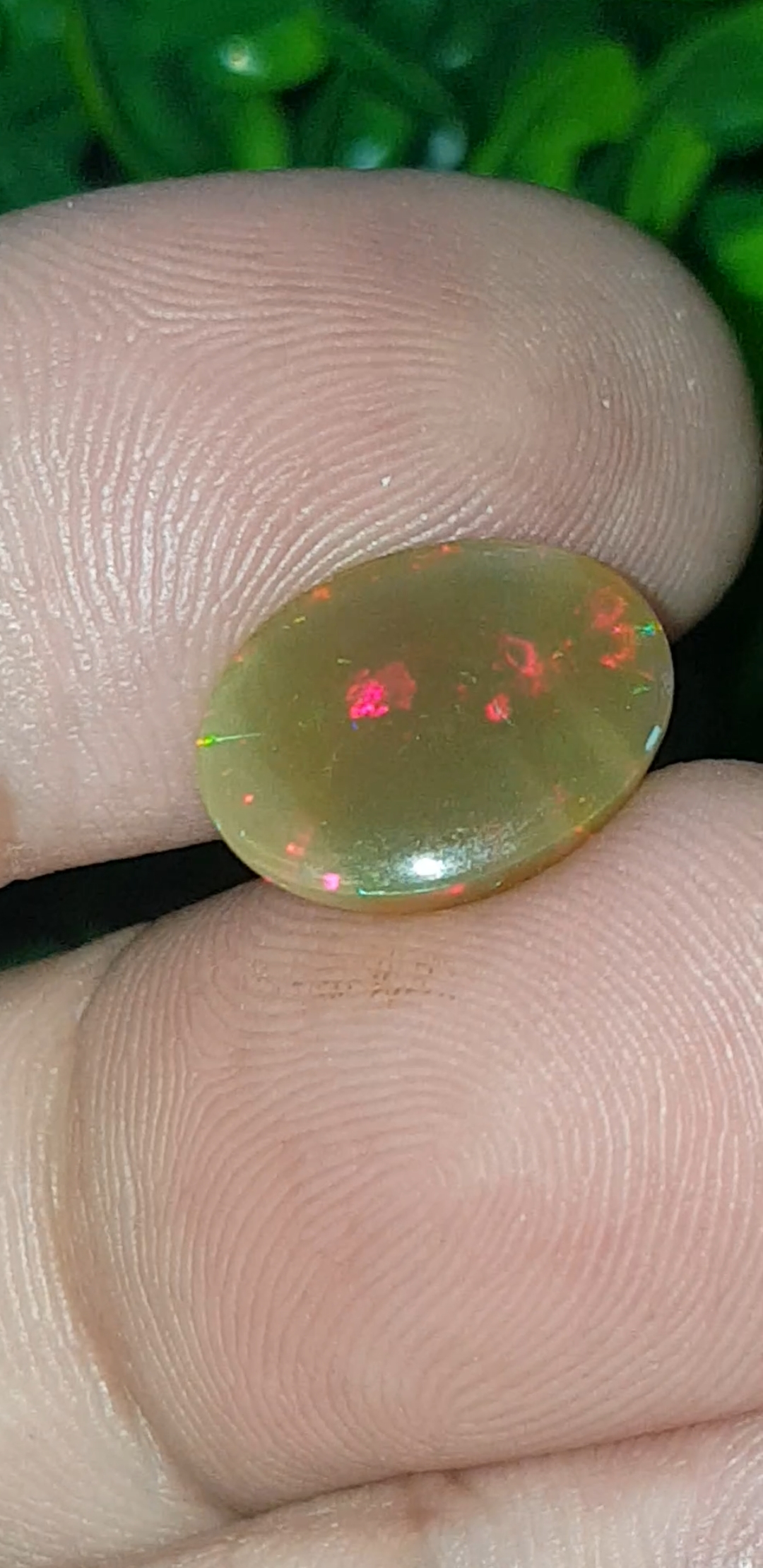 พลอย โอปอล Opal 3.84 กะรัต (Cts.) พลอยแท้ อัญมณีมงคลประจําวันเกิด เครื่องประดับพลอย