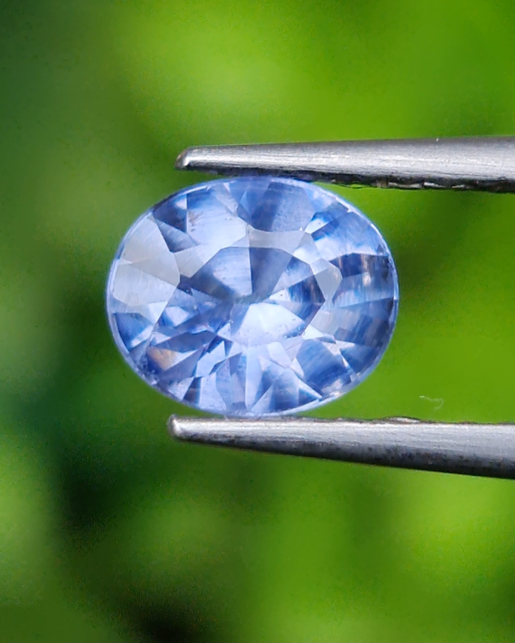 พลอย ไพลิน blue sapphire 0.75 กะรัต (Cts.) พลอยแท้ อัญมณีมงคลประจําวันเกิด เครื่องประดับพลอย