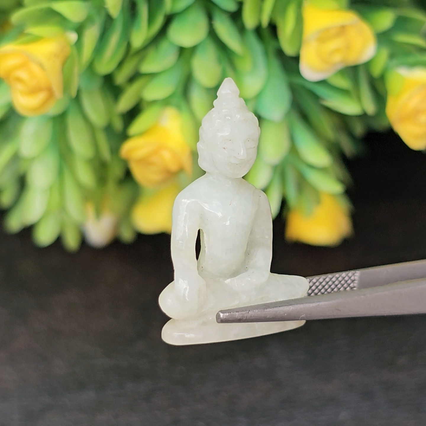 หยก แกะสลัก รูป พระ (Burmese jadeite) 16.84 กะรัต (cts.) หยก พม่า แท้