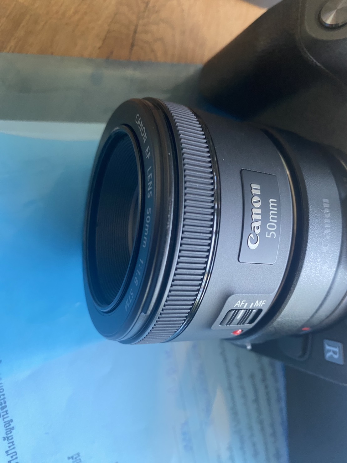 Camera Canon EOS RP พร้อมเลนส์ ใหม่มาก ใช้งานมาแค่ 2 ครั้ง ใหม่และคุ้มเวอร์