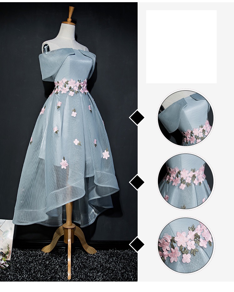 Pre-order ชุดราตรีสั้น แบบไหล่ปาด หน้าสั้นหลังยาว สีเทาอ่อน แต่งดอกไม้ ผ้าตาข่าย เชือกผูกหลัง