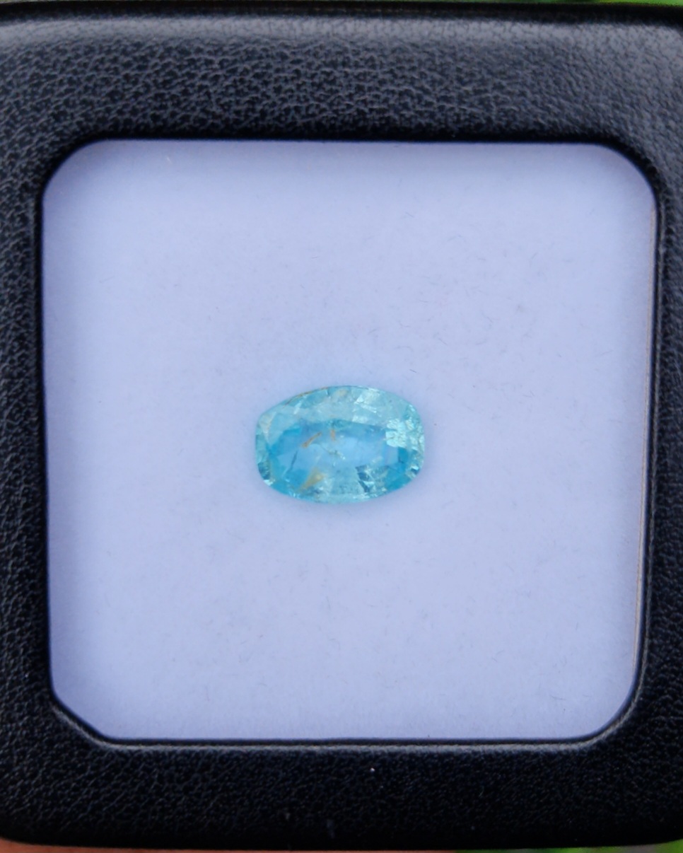 พลอย พาไรบ้า ทัวร์มาลีน Paraiba Tourmaline 3.35 กะรัต (Cts.) พร้อมใบเซอร์ พลอยแท้อัญมณีมงคล ประจําวันเกิด เครื่องประดับพลอย