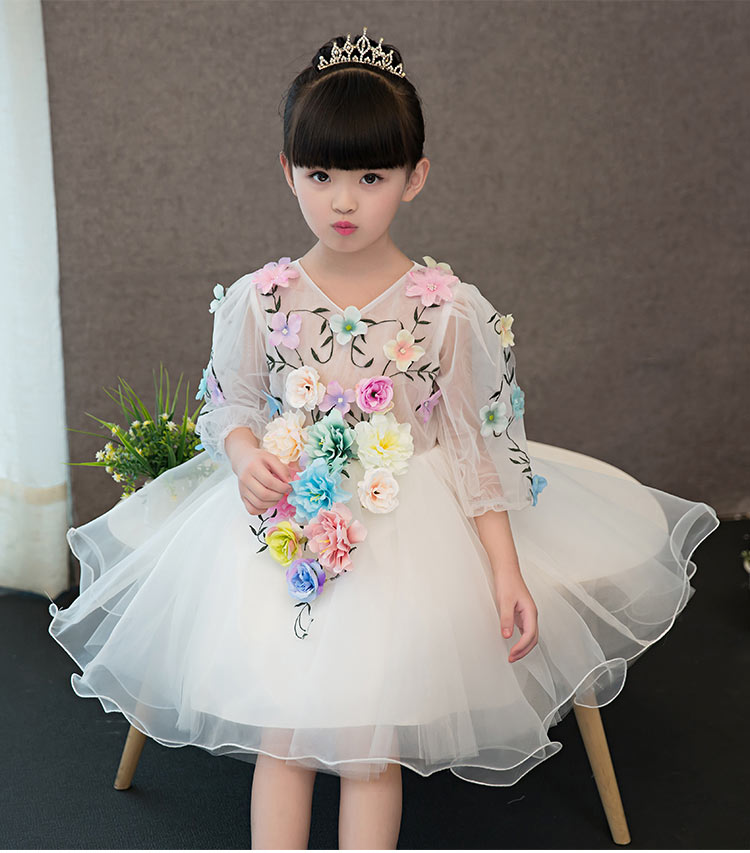 Pre-order ชุดแฟนซี ชุดกระโปรง แขนยาว แต่งดอกไม้สามมิติหลากสี กระโปรงผ้าแก้ว ซิปหลัง