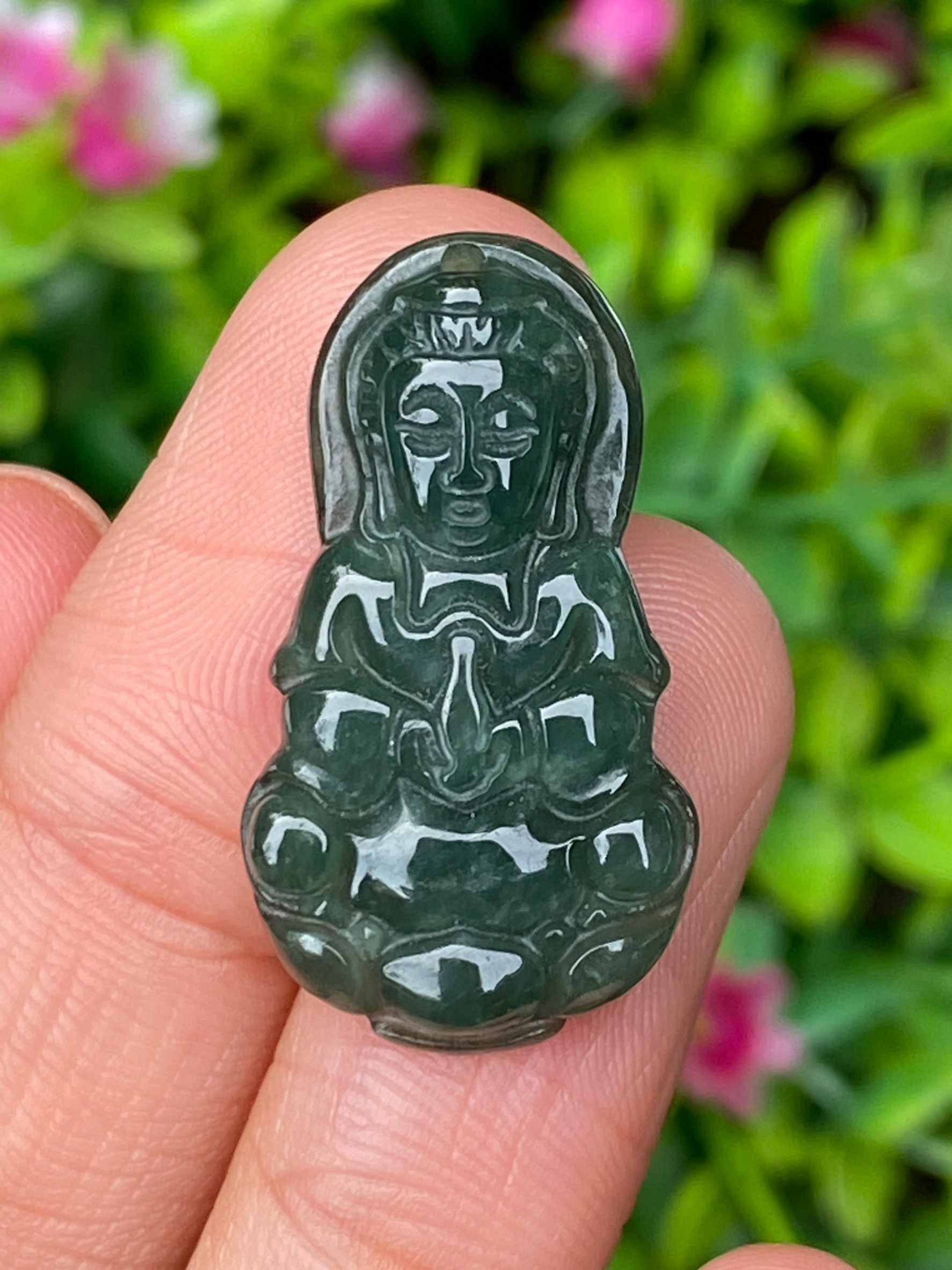 หยก แกะสลัก รูป เจ้าแม่กวนอิม (Burmese jadeite) 18.19 กะรัต (cts.) หยก พม่า แท้