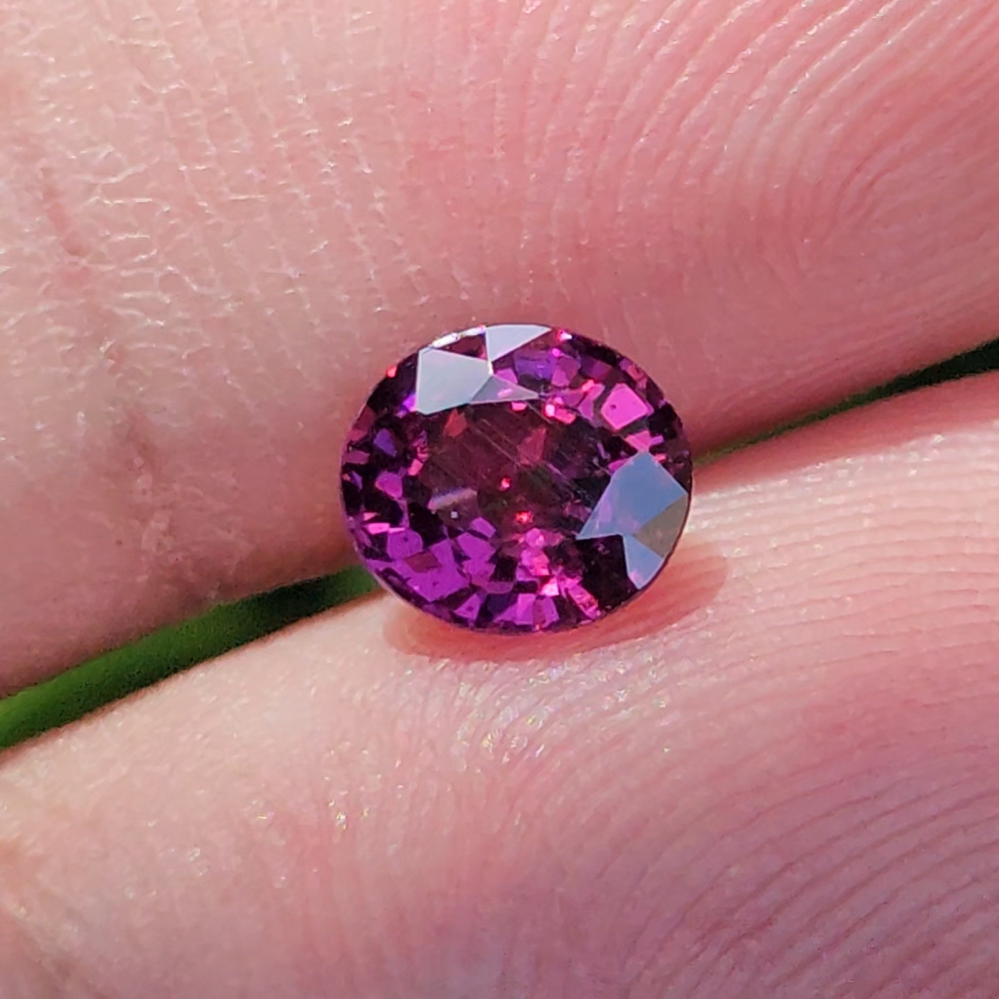 พลอย อุมบาไลต์ การ์เน็ต Umbalite Garnet 1.07กะรัต (Cts.) ดิบ Unheated ลอยแท้ อัญมณีมงคลประจําวันเกิด เครื่องประดับพลอย