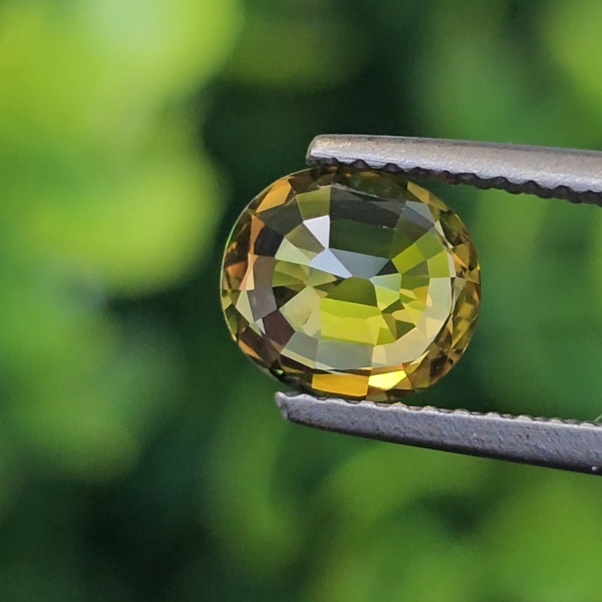 พลอย บุษราคัม Yellow Sapphire 1.18 กะรัต (Cts.) ดิบ (Unheated) พร้อมใบเซอร์ พลอยแท้ อัญมณีมงคลประจําวันเกิด เครื่องประดับพลอย