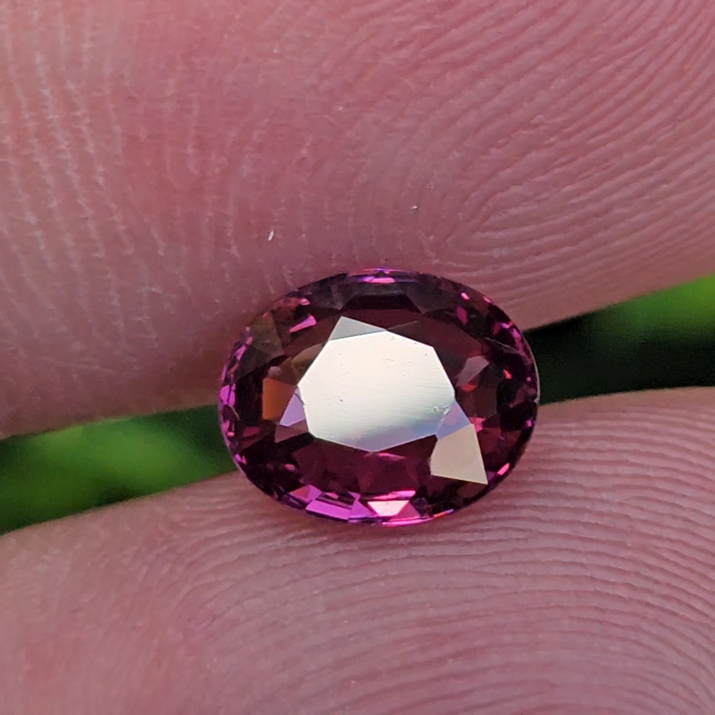 พลอย อุมบาไลต์ การ์เน็ต Umbalite Garnet 1.56 กะรัต (Cts.) ดิบ Unheated ลอยแท้ อัญมณีมงคลประจําวันเกิด เครื่องประดับพลอย