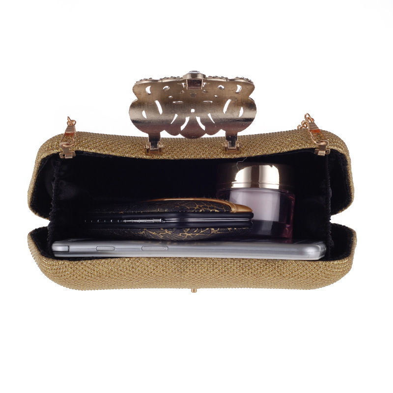 Pre-order กระเป๋าออกงาน Evening Clutch ทรงสวย แต่งเพชร จับถนัดมือ สวยหรู