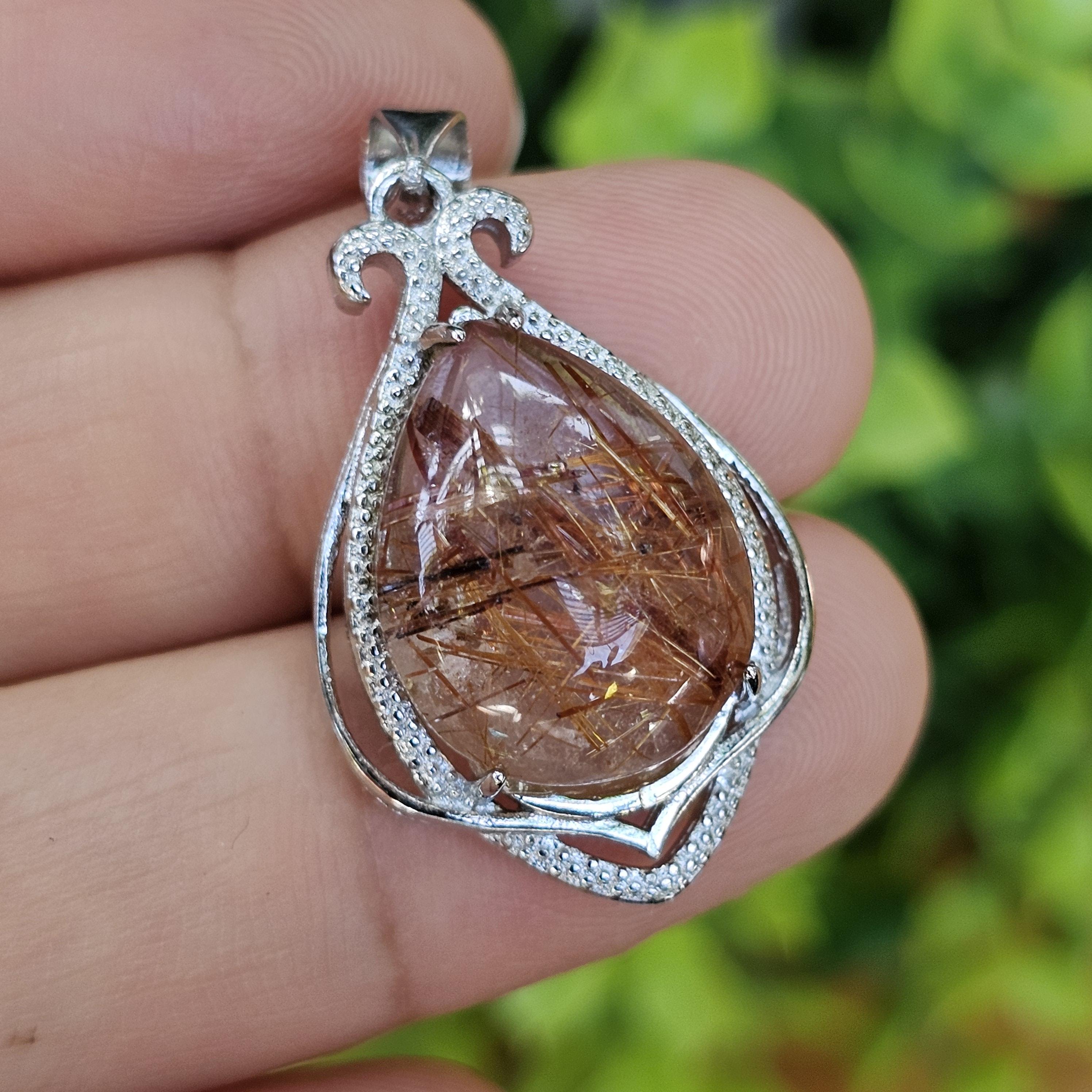 จี้ไหมนาค Rutilated Quartz 21.48 กะรัต Cts. พลอยแท้ อัญมณีมงคลประจําวันเกิด เครื่องประดับพลอย