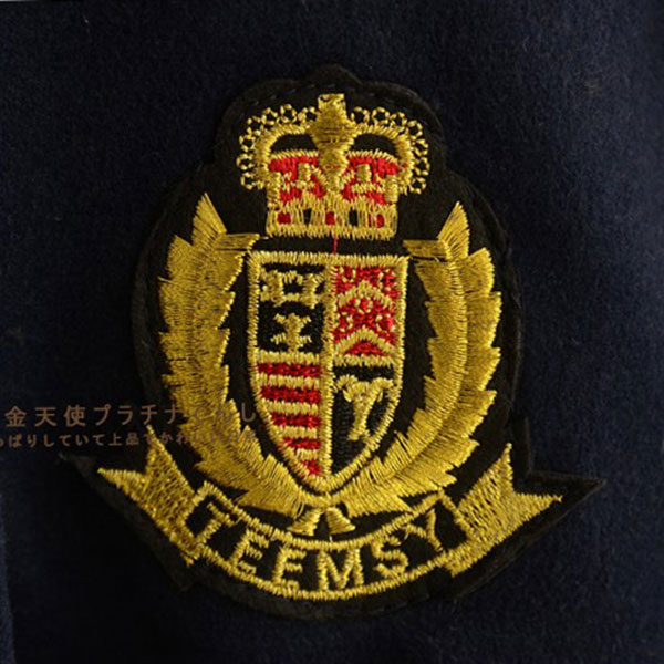 เสื้อโค้ทกันหนาวแฟชั่นญี่ปุ่น ปักลายอก มีกระเป๋าคู่ (11830LM)