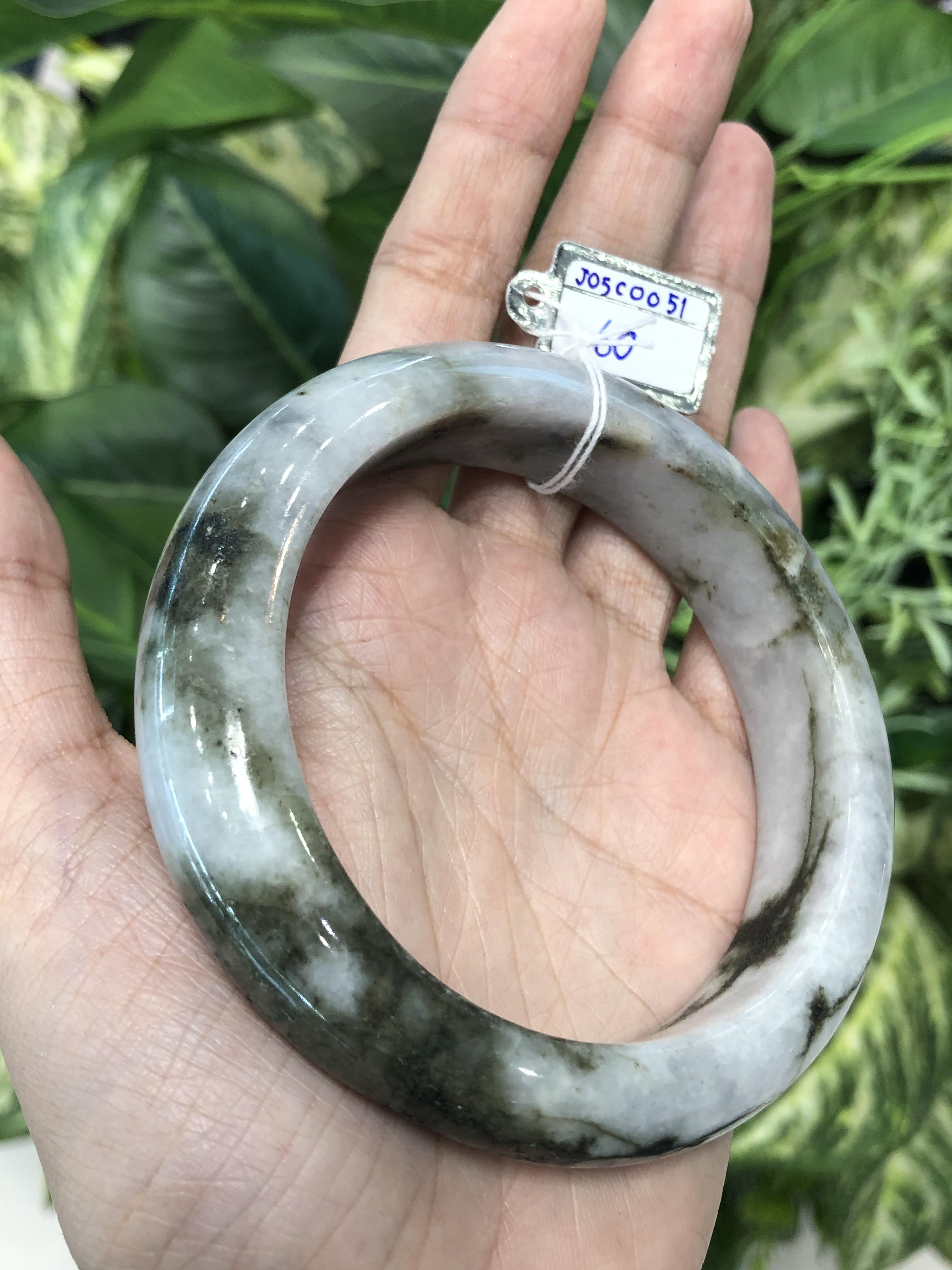 J05C0051 หยก พม่า แท้ Jade กำไลหยก 60 มม (Jade bracelet) พม่า (Myanmar)