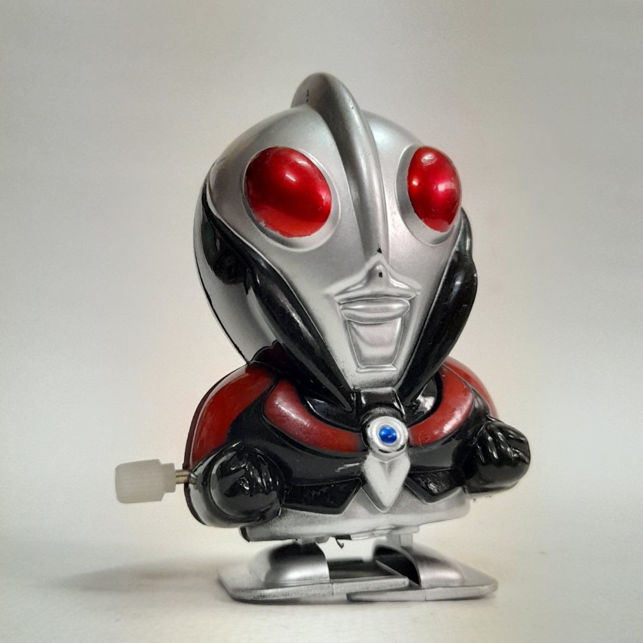 มีหลายภาพ,ฟิกเกอร์ไขลาน ดาร์คอุลตร้าแมน จากเอเพ๊กซ์ Dark Ultraman ,Apext ลานยังใช้ได้ มีติดขัดบ้าง มือสองเก่าเก็บสภาพดีมีรอยบ้าง หายาก