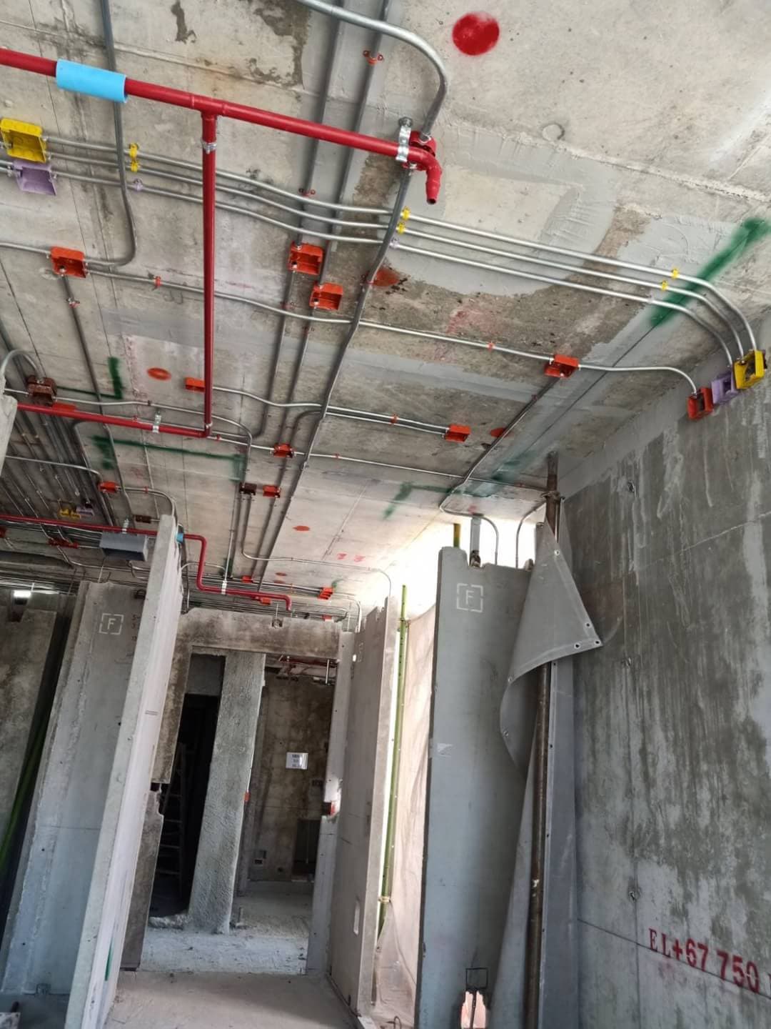 บริการงานติดตั้งระบบไฟฟ้า อิเล็กทรอนิกส์ 094-558-6707