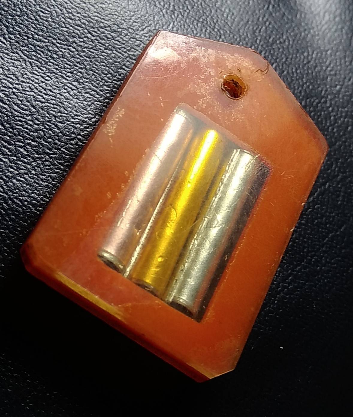 P026 รูปถ่ายพระพุทธหลวงพ่อแดง หลังตะกรุด ไม่รู้ที่ครับ