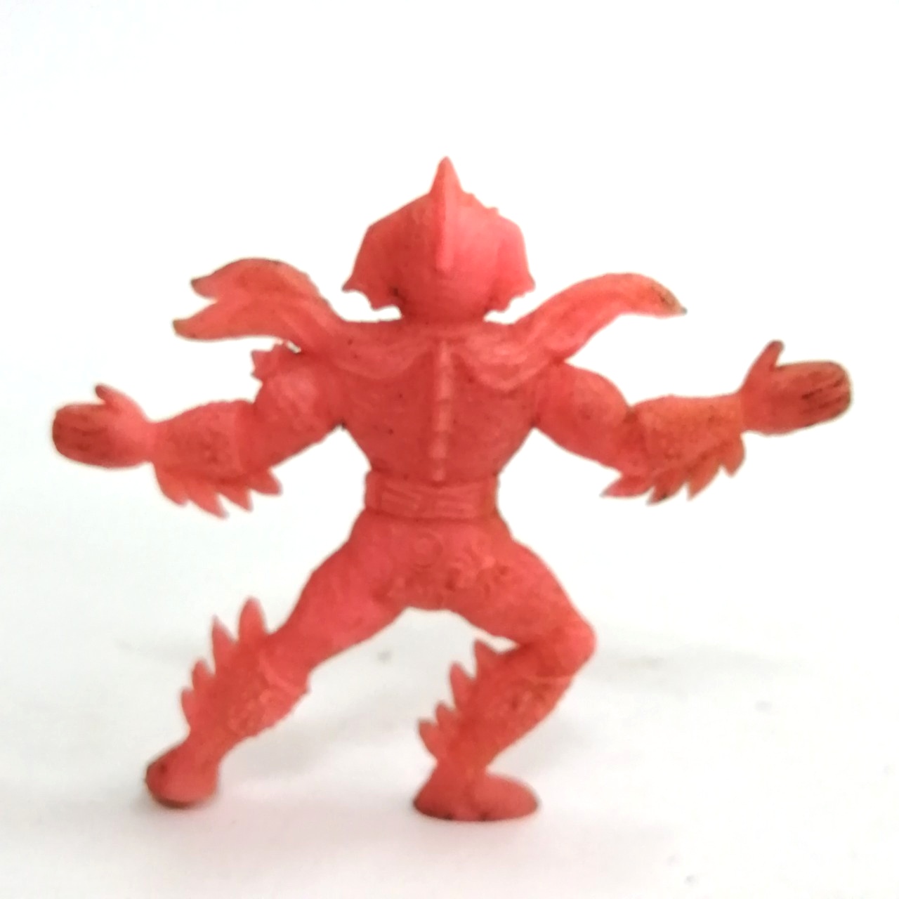 ตุ๊กตุ่นแอ๊นท์ ไรเดอร์อเมซอน ขนาด 2 นิ้ว ตามรูป ตัวยางขุ่นกึ่งแข็ง สีส้ม