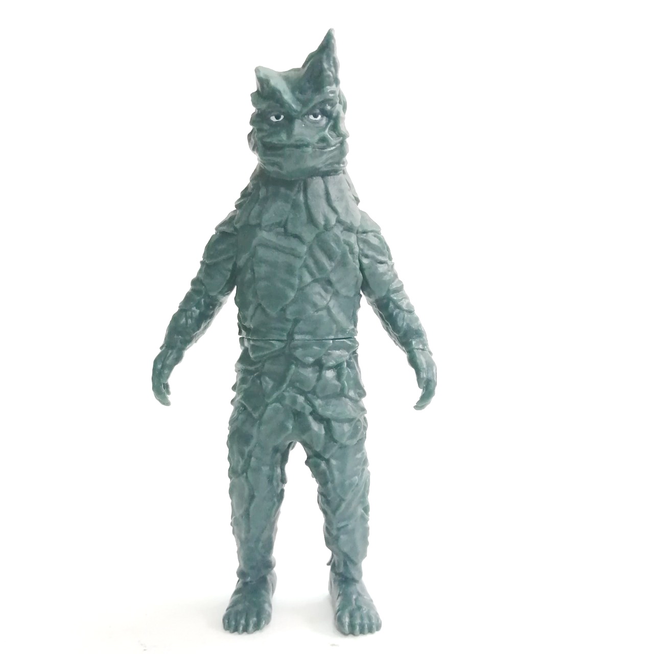 ซอฟ ขนาด 5.5 นิ้ว สัตว์ประหลาดเคโรเนีย จากอุลตร้าแมน (สีเขียว)เป็นซอฟพิเศษ เป็นแคปซูล สุ่มเลือก เล่นกับสปาร์คดอลได้ มีสติ๊กเกอร์ ขนาดตามรูป สภาพดี หายากไม่พบบ่อยนัก