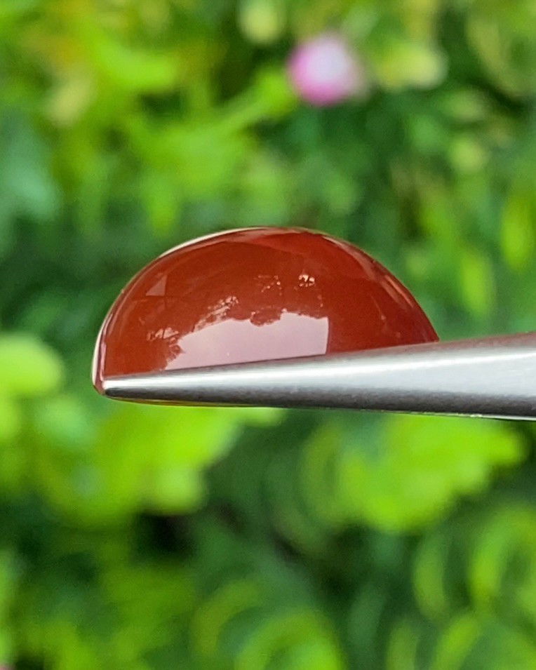 พลอย โมรา Natural Chalcedony 11.80 กะรัต (Cts.) พลอยแท้ อัญมณีมงคลประจําวันเกิด เครื่องประดับพลอย