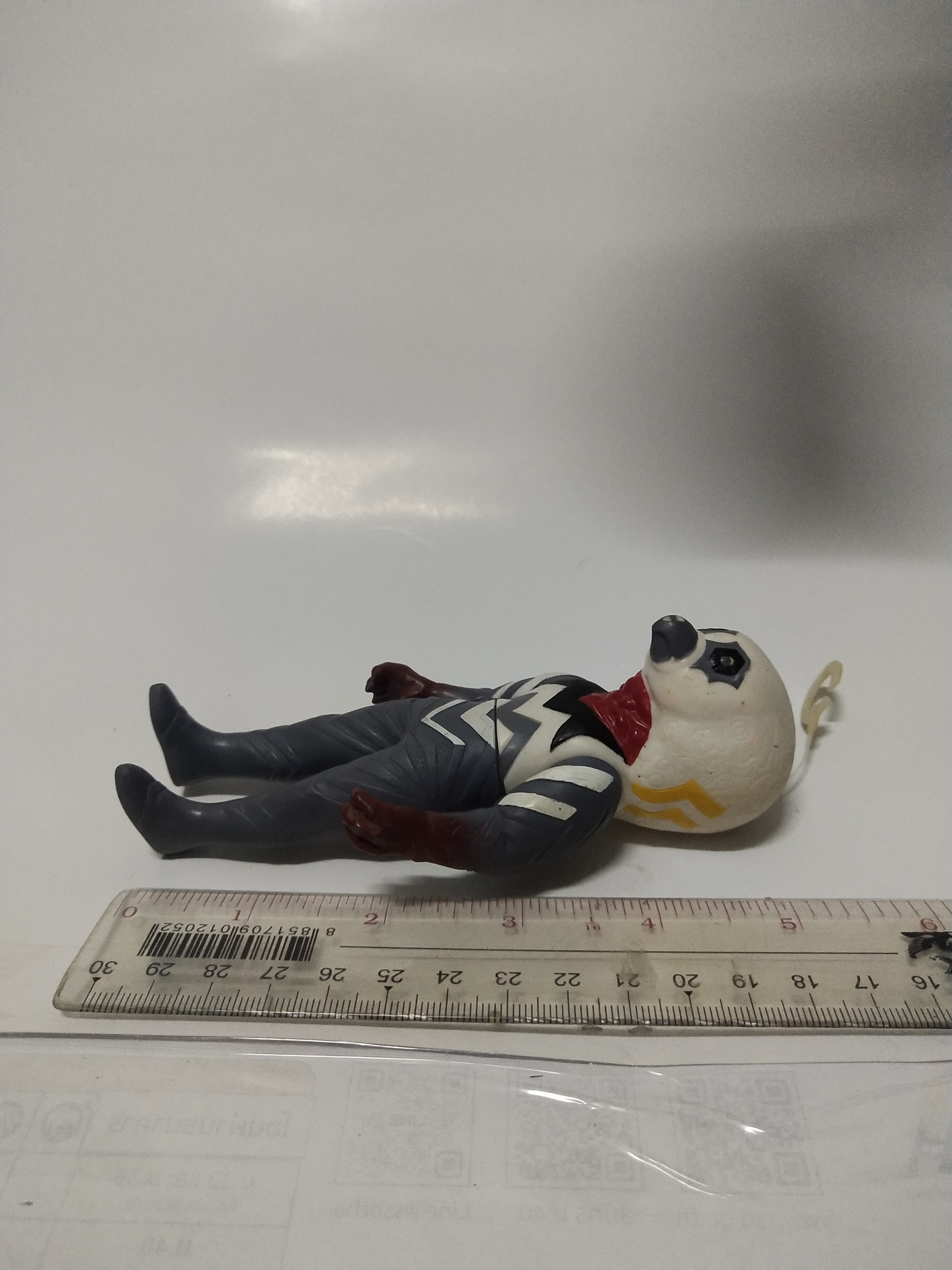 มีหลายภาพ ด้านหลังมีรอยเปื้อน ตามภาพ Spark doll, Alien Guts ซอฟ 5นิ้ว มนุษย์ดาวกัสต์ สัตว์ประหลาดจากอุลตร้าเซเว่น