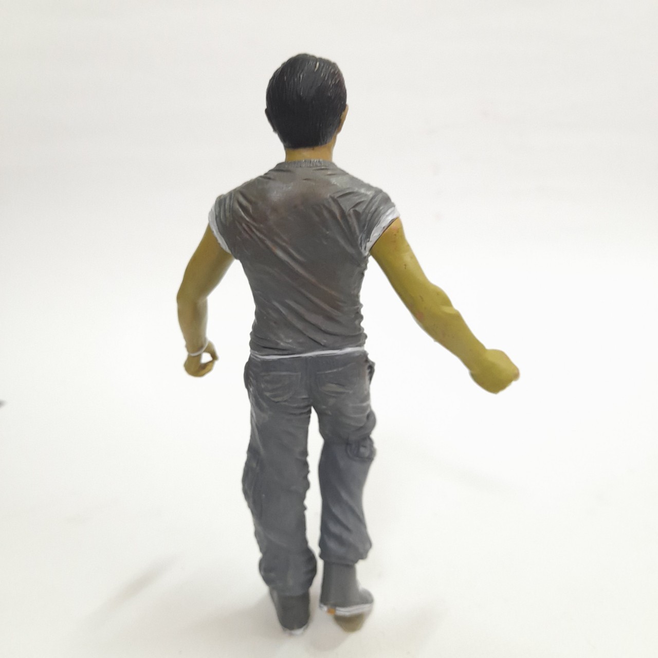 ฟิกเกอร์สำเร็จขยับไม่ได้ ***ไม่มีกระดูกช้าง จาพนม จากภาพยนตร์ ต้มยำกุ้ง มีปั๊ม มือสองสภาพดีมีรอย ขนาดตามภาพ