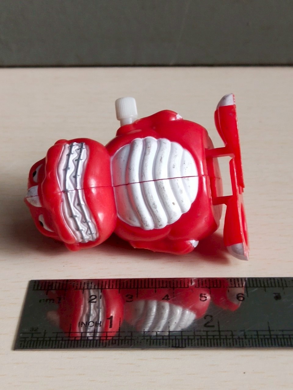 มีหลายภาพ ตุ๊กตา ก๊อตจิจัดฟันไขลาน งานเก่าพรีเมี่ยมแถมจากปั๊มน้ำมัน งานไทย ขนาดตามรูป มือสองสภาพดีมีรอยบ้าง ***ลานใช้ไม่ได้แล้ว ขายตามสภาพส