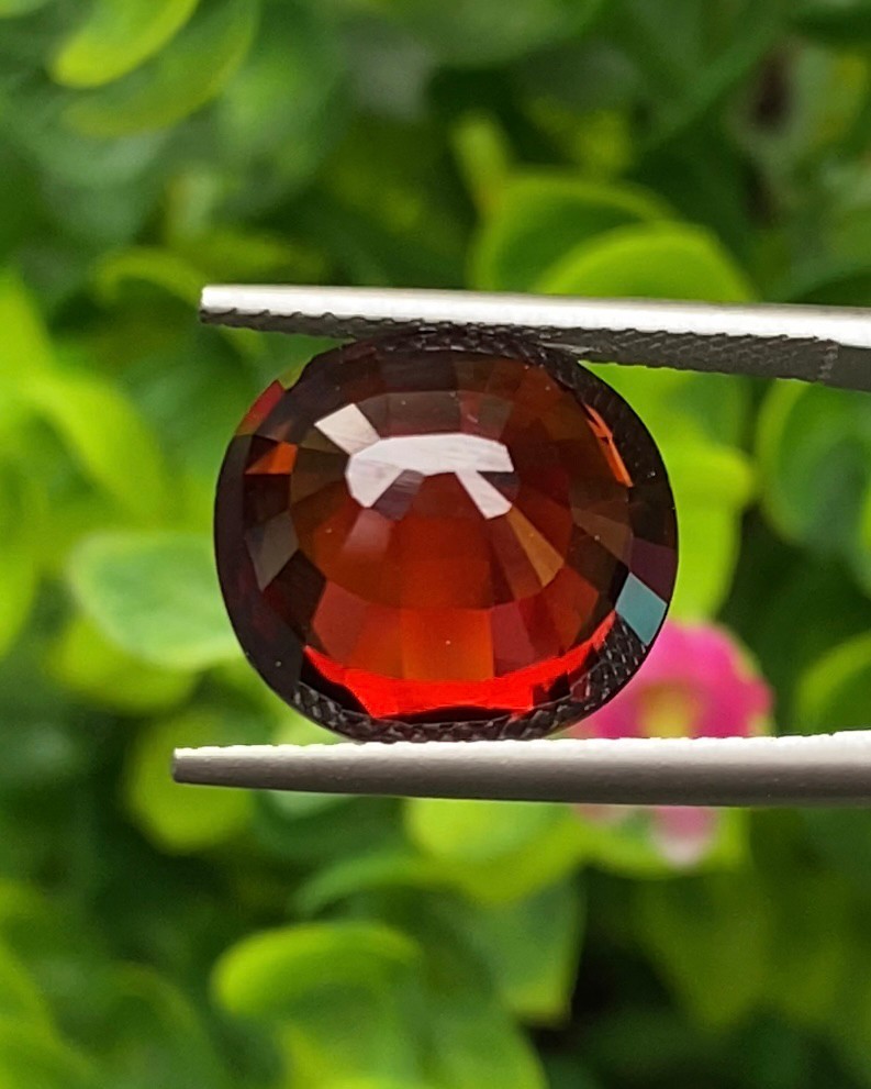 พลอย เพทาย Natural Zircon 13.85 กะรัต (Cts.) พร้อมใบเซอร์ พลอยแท้ อัญมณีมงคลประจําวันเกิด เครื่องประดับพลอย