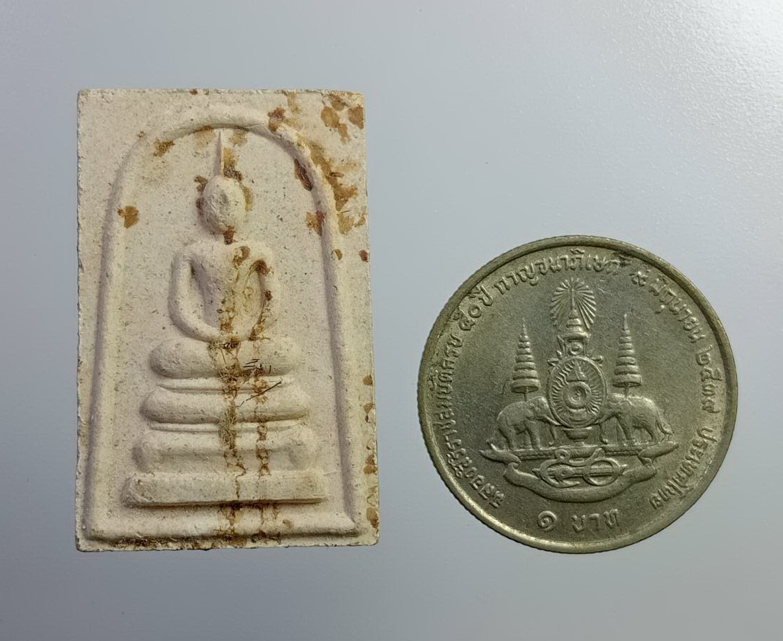 ผ2775 พระสมเด็จ หลังรูปเหมือน หลวงพ่อท้วม วัดศรีสุวรรณ จ.สุราษฎร์ธานี ปี2540 มีเกศา