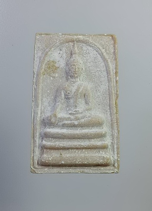 ผ2435 พระสมเด็จประทานพร เนื้อผงน้ำมัน หลวงพ่อแพ วัดพิกุลทอง จ.สิงห์บุรี